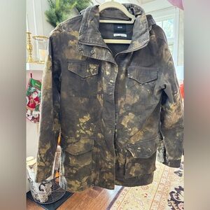Women’s camo jacket size S